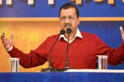 Aap mlas: ఢిల్లీలో ఆమ్ ఆద్మీ పార్టీకి బిగ్ షాక్; ఎన్నికలకు ముందు ఏడుగురు ఎమ్మెల్యేల ఎమ్మెల్యేల- మీలో విశ్వాసం కోల్పోయింది 7 aam ఆడ్మి పార్టీ ఎమ్మెల్యేలు Delhi ిల్లీ అసెంబ్లీ ఎన్నికలకు కొన్ని రోజుల ముందు రాజీనామా చేస్తారు,