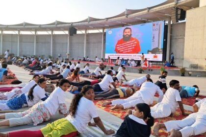 IIT హైదరాబాద్: ఐఐటీ హైదరాబాద్ విద్యార్థులకు యోగా శిక్షణ శిక్షణ .. కారణం కారణం కారణం!
