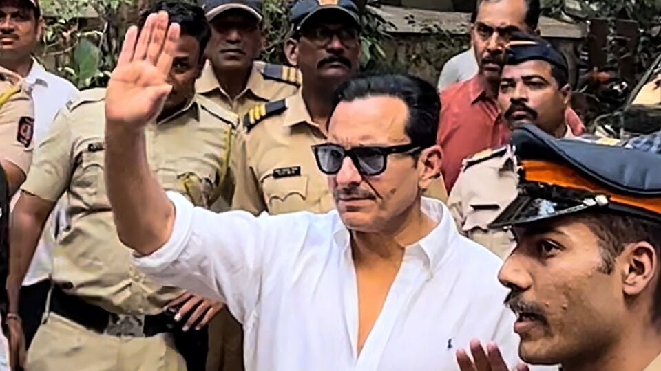 Saif Ali Khan: 'పిల్లల రూమ్‌లో నుంచి అరుపులు వినిపించాయి.. వెంటనే ఆ గదిలోకి పరిగెత్తాను'- సైఫ్ అలీ ఖాన్-saif ali khan says he hear screams rushed to jehs room got stabbed ,జాతీయ