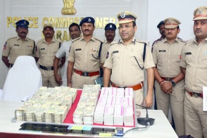 Warangal Crime : నకిలీ నోట్ల దందా గుట్టురట్టు - రింగ్ రోడ్డుపై అడ్డంగా దొరికిపోయారు..!