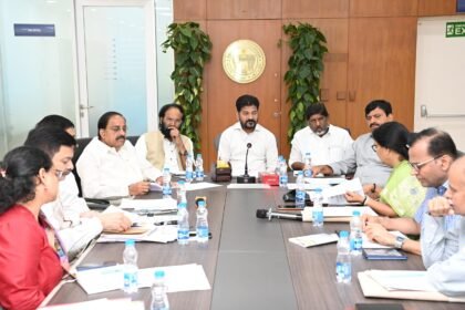 అనర్హులకు లబ్ధి చేకూరిస్తే చర్యలు ... అర్హులకు అన్యాయం జరుగవద్దు