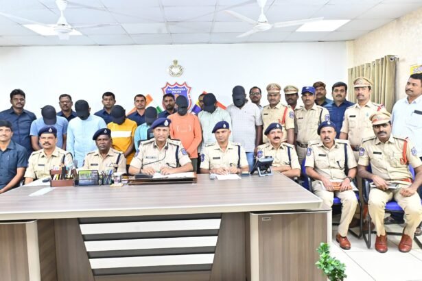కిడ్నీ రాకెట్ కేసులో ఏడుగురు అరెస్టు ... పరారీలో మరో ఎనిమిది మంది