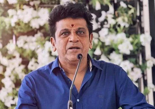 క్యాన్సర్‌ని జయించి ఇండియా వచ్చిన శివన్నకు ఘన స్వాగతం!