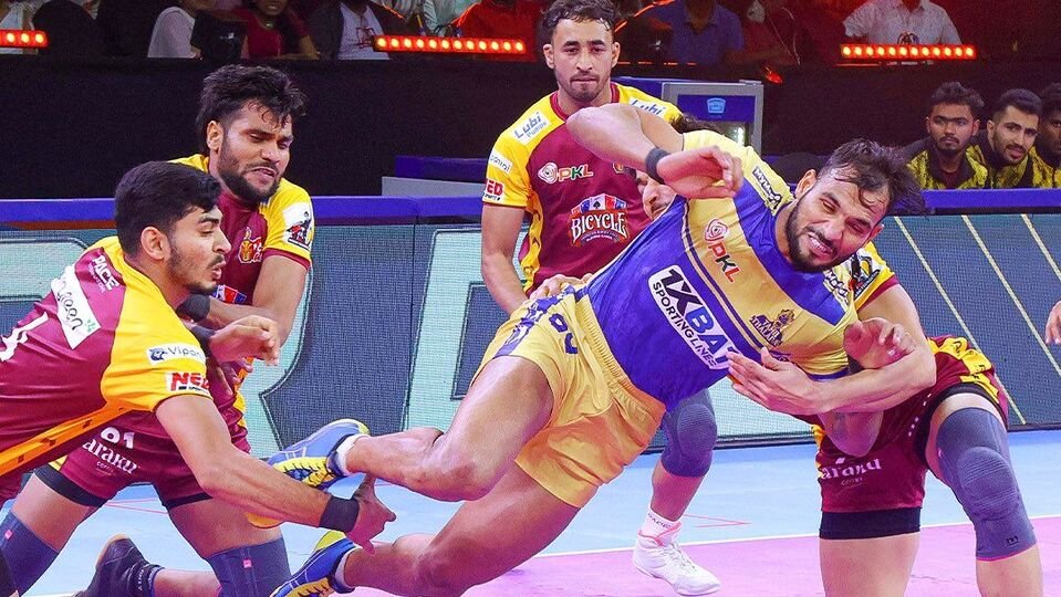 తెలుగు టైటన్స్ హ్యాట్రిక్.