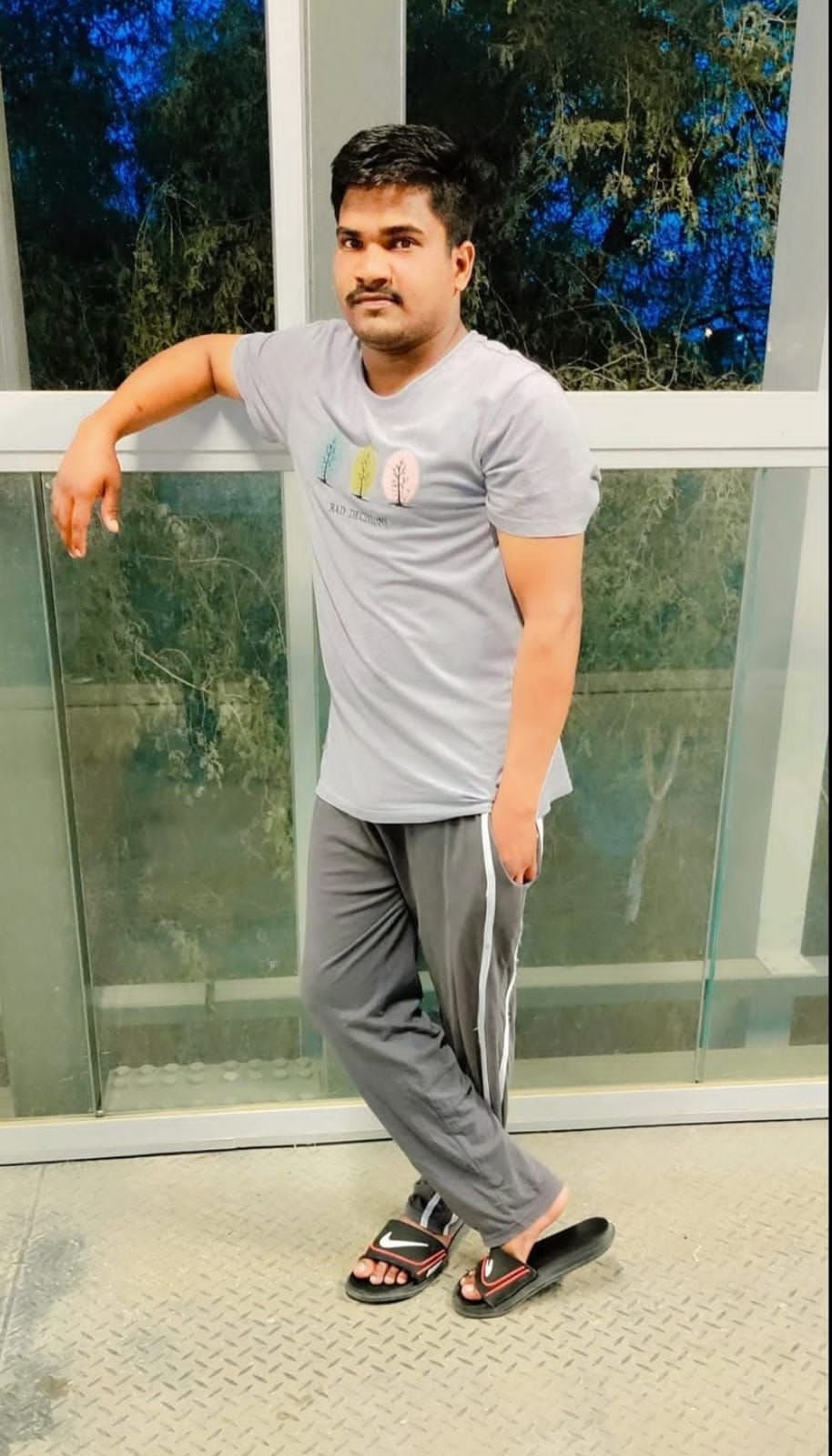 దుబాయిలో మల్యాల యువకుడు ఉరివేసుకొని ఆత్మహత్య...