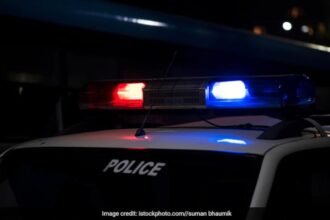 బెంగాల్ పట్టణంలో మైనర్ బాలిక మృతదేహం, అత్యాచారం మరియు హత్య అనుమానం