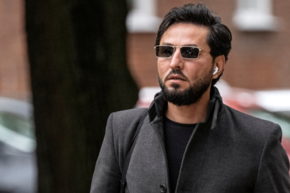 సాల్వాన్ మోమికా: ఖురాన్ ను ను తగలబెట్టిన కాల్చి చంపిన చంపిన చంపిన; ముస్లిం వ్యతిరేకిగా