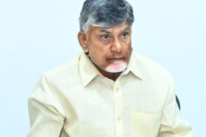 సుప్రీంకోర్టులో సీఎం చంద్రబాబుకు చంద్రబాబుకు ఊర‌ట‌, కేసుల కేసుల బదిలీ పిటిషన్ కొట్టివేత- ap cm చంద్రబాబు CBI కేసులకు CID ని బదిలీ చేయడానికి నిరాకరించబడిన సుప్రీంకోర్టులో పెద్ద ఉపశమనం లభించింది, ఆంధ్ర.