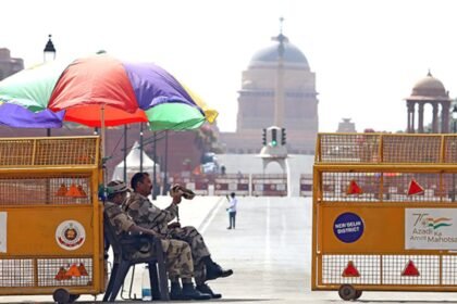 28.6 డిగ్రీల సెల్సియస్ వద్ద, Delhi ిల్లీ సీజన్ యొక్క రెండవ-హాటెస్ట్ రోజును నమోదు చేసింది