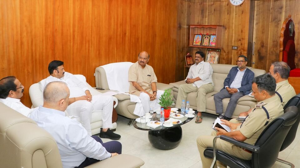 AP అసెంబ్లీ సెషన్లు: నేటి నేటి నుంచి ఏపీ బడ్జెట్‌ సమావేశాలు సమావేశాలు, ముందస్తు సమీక్షకు రాని మండలి మండలి