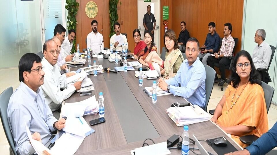 CM RIVANTH REDDY: డెస్టినేష‌న్ డెస్టినేష‌న్ వెడ్డింగ్‌ల‌కు వేదిక‌గా మార్చాలి- సీఎం రేవంత్ రెడ్డి రెడ్డి