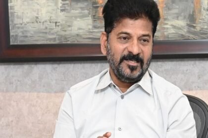 Cm revanth Reddy: ఇందిరమ్మ ఇండ్లకు ఇండ్లకు ఇసుక ఇసుక, బ్లాక్ మార్కెట్ పై ఉక్కుపాదం - సీఎం రేవంత్ రెడ్డి కీలక కీలక ఆదేశాలు