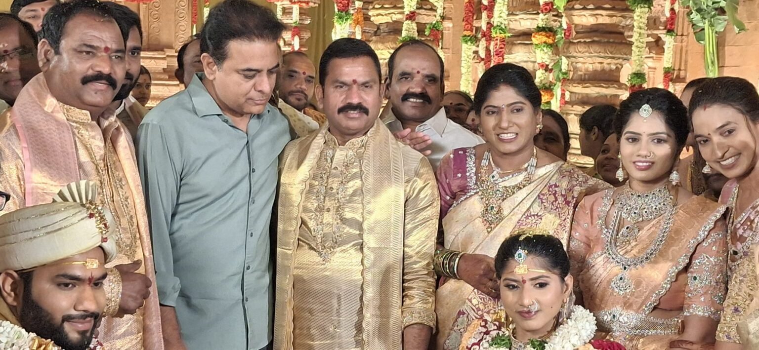 అంగరంగ వైభవంగా హైటెక్స్ లో రాగం వారి వివాహ వివాహ మహోత్సవం