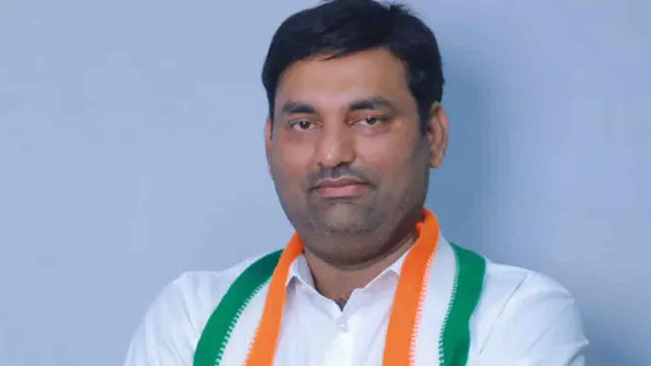 అవును .. కలుసుకున్నాం ... నియోజకవర్గ అభివృద్ధి కోసమే ఎమ్మెల్యేలతో భేటీ భేటీ