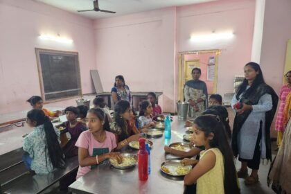 ఇబ్రహీంపట్నం కేజీ కేజీ బివి హాస్టల్ ను ను తనిఖీ అదనపు అదనపు కలెక్టర్ ప్రతిమా సింగ్ ప్రతిమా