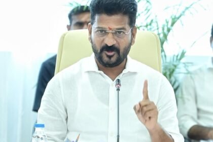 ఎవరా ఎవరా ..? అధికార పార్టీలో వివాదస్పదంగా ఓ మంత్రి తీరు