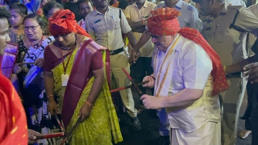 కరీంనగర్ లో వేంకటేశ్వర స్వామి శోభాయాత్ర శోభాయాత్ర ... కోలాటం కోలాటం రవాణా శాఖ మంత్రి మంత్రి పొన్నం- ఈ రోజు తెలంగానా న్యూస్ తాజా నవీకరణలు ఫిబ్రవరి 11 2025,