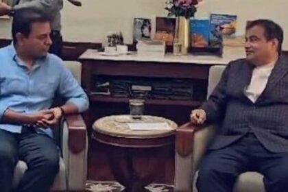 కేంద్రమంత్రి నితిన్ గడ్కరీతో కేటీఆర్ బృందం బృందం భేటీ భేటీ .. రోడ్ల అభివృద్ధి కోసం కోసం కోసం కోసం!