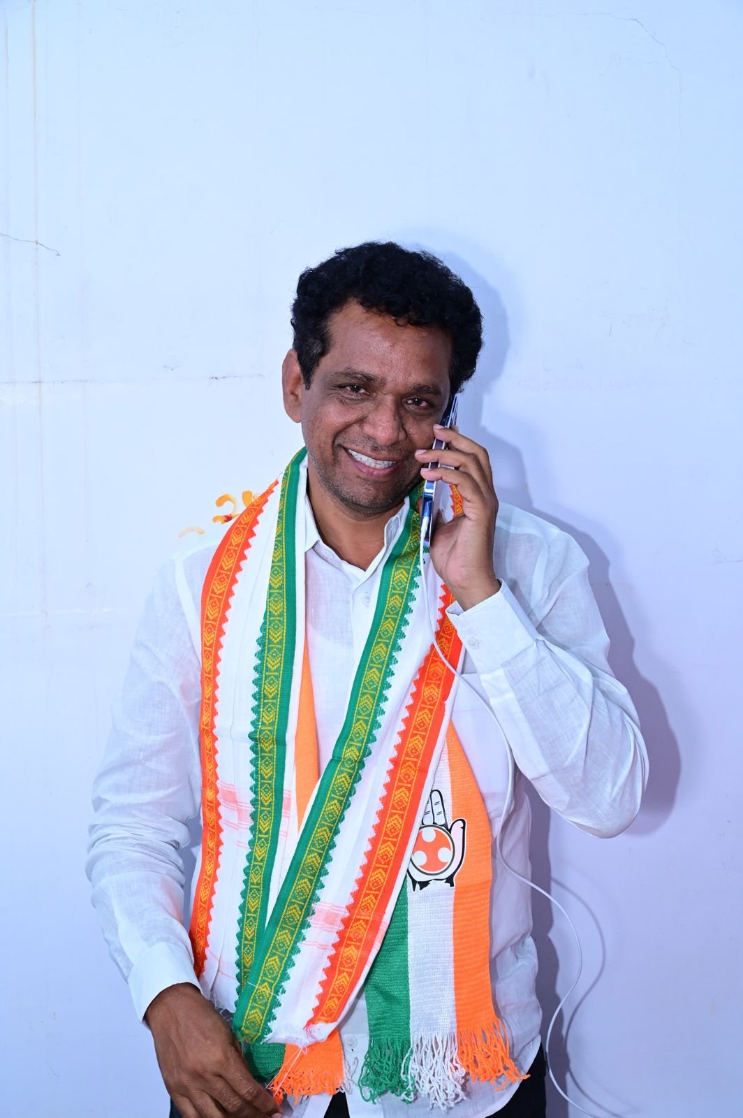 గ్రాడ్యుయేట్ కాంగ్రెస్ ఎమ్మెల్సీ అభ్యర్ధిగా నరేందర్ రెడ్డి