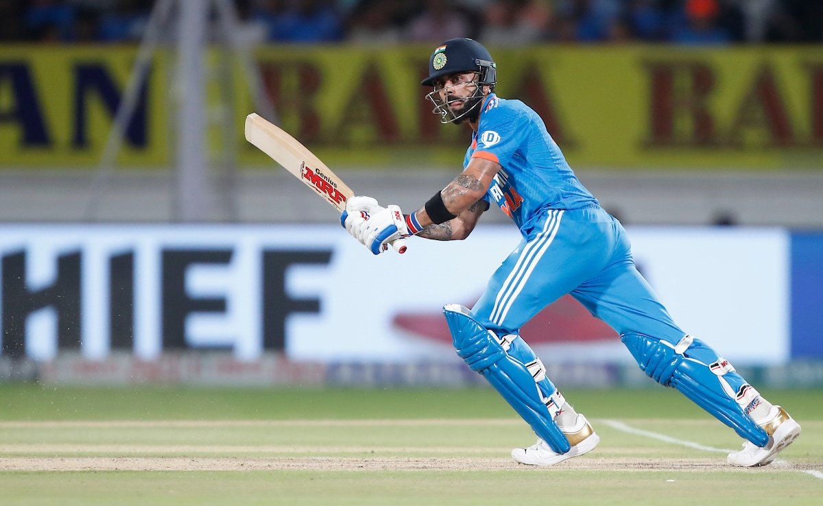 ఛాంపియన్స్ ట్రోఫీ కంటే పేలవమైన రూపం కొనసాగుతున్నందున విరాట్ కోహ్లీ 'సునీల్ గవాస్కర్, రాహుల్ ద్రవిడ్' తో మాట్లాడమని చెప్పారు