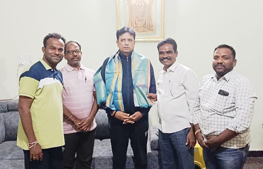 జర్నలిస్టుల సంక్షేమానికి కృషి -మంత్రి శ్రీధర్ శ్రీధర్ బాబు