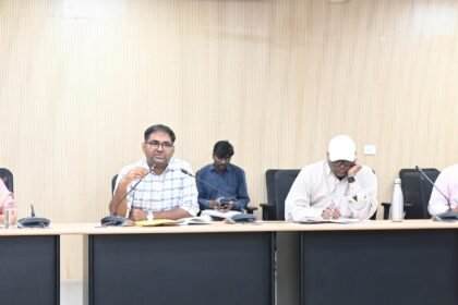 జిల్లా వెబ్ సైట్ సైట్ నందు వివరాలు వివరాలు పొందుపరచాలి, జిల్లా కలెక్టర్ కోయ శ్రీ హర్ష హర్ష