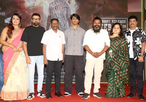 తల మూవీతో మునుపటి అమ్మ రాజశేఖర్ ను చూస్తారు చూస్తారు
