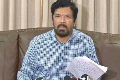 పోసాని కృష్ణ మురళి: హైదరాబాద్ లో పోసాని కృష్ణమురళి అరెస్ట్‌ అరెస్ట్‌