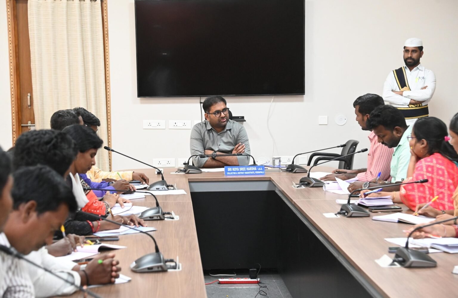 బాలల సంరక్షణ చర్యలపై సమీక్షిస్తున్న కలెక్టర్ శ్రీ హర్ష హర్ష