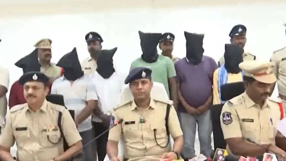 భూపల్పాలీ హత్య కేసు: రాజలింగమూర్తి హత్య కేసులో బీఆర్ఎస్ బీఆర్ఎస్ నేత .. వరంగల్‌లో వరంగల్‌లో కత్తులు!
