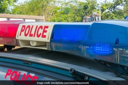 మహారాష్ట్రలో లైవ్-ఇన్ భాగస్వామి సంబంధాన్ని ముగించిన తరువాత మనిషి పోలీస్ స్టేషన్ వద్ద విషం తీసుకుంటాడు