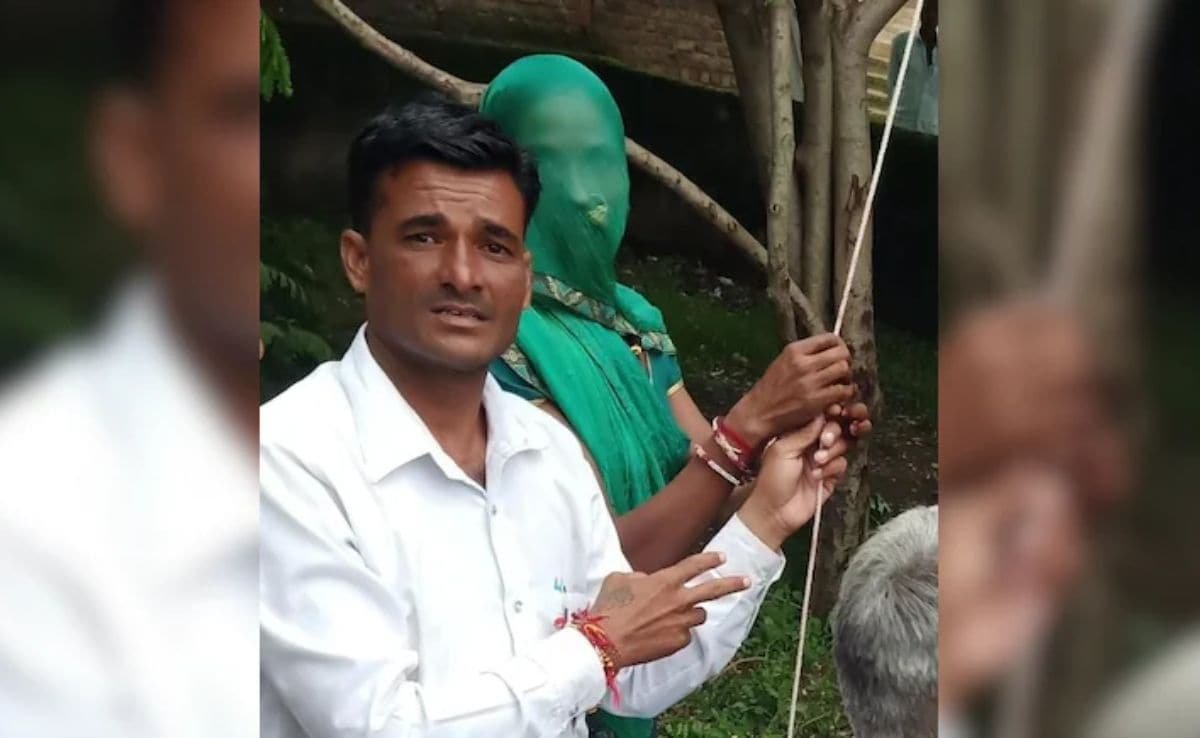మహిళ సర్పంచ్ సంకేతాలు కాంట్రాక్టు మధ్యప్రదేశ్‌లోని గ్రామస్తులకు తన హక్కులను ఇస్తాడు