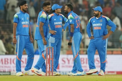 మీకు కావలసిన విధంగా ఆడటానికి జట్టులో స్వేచ్ఛ ఉంది: రోహిత్ శర్మ