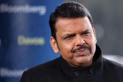 యాంటీ లవ్ జిహాద్ చట్టం: త్వరలో 'లవ్ లవ్' కు, అక్రమ అక్రమ వ్యతిరేకంగా వ్యతిరేకంగా చట్టం- మహారాష్ట్ర ప్రభుత్వం యాంటీ లవ్ జిహాద్ లా, ముసాయిదా కోసం కమిటీని ఏర్పాటు చేసింది