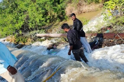 రోజుకో ప్రమాదం…. పట్టించుకోని అధికారులు…