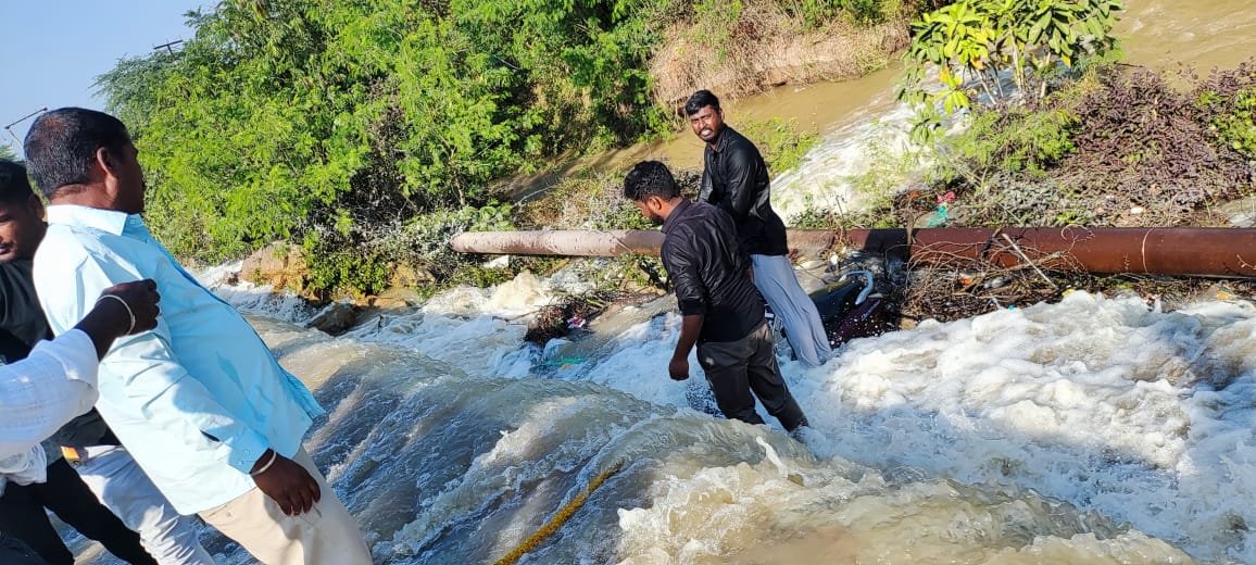 రోజుకో ప్రమాదం…. పట్టించుకోని అధికారులు…