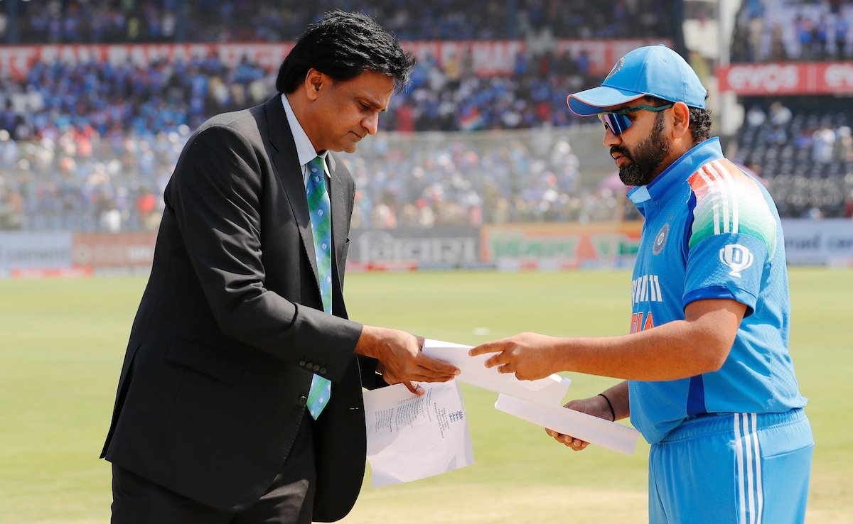 రోహిత్ శర్మ 2 వ వన్డే కోసం రెండు మార్పుల వెనుక వింత వివరణ ఇవ్వడంతో విరాట్ కోహ్లీ తిరిగి వస్తాడు