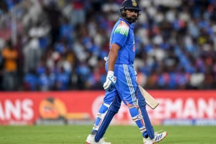 రోహిత్ శర్మ "పదవీ విరమణ చేయాలి": ఇండియా కెప్టెన్ యొక్క 7-బంతి 2 vs ఇంగ్లాండ్ తరువాత, ఇంటర్నెట్ స్ప్యూస్ వెనం