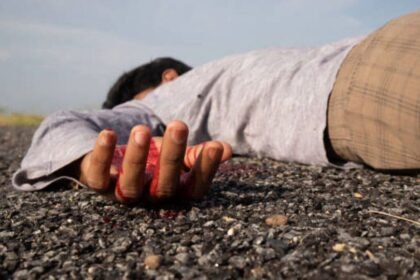 విజ‌య‌న‌గరంలో విజ‌య‌న‌గరంలో ఘోరం ఘోరం .. వివాహేత‌ర వివాహేత‌ర సంబంధం సంబంధం అనుమానం .. యువ యువ ఇంజ‌నీర్ ఇంజ‌నీర్ ఇంజ‌నీర్ ఇంజ‌నీర్ హ‌తం!