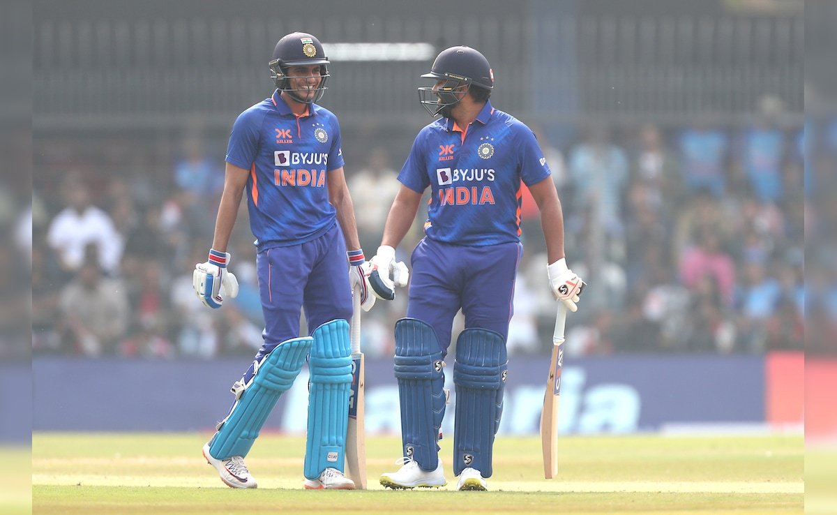 షుబ్మాన్ గిల్ తాజా ఐసిసి వన్డే ర్యాంకింగ్స్‌లో 2 వ, రోహిత్ శర్మ 3 వ స్థానంలో నిలిచాడు
