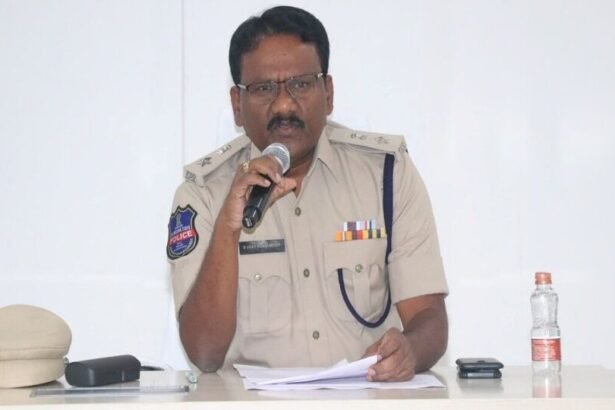 సైబర్ క్రైమ్: న్యూడ్ న్యూడ్, కాల్స్, క్యూ ఆర్ కోడ్, చైన్ చైన్ నేరాలపై అప్రమత్తంగా ఉండండి -మెదక్ ఎస్పీ ఎస్పీ ఎస్పీ