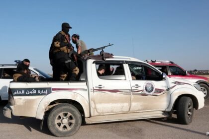 2 రోజుల ఘర్షణలు, పగ హత్యలు సిరియాలో 1,000 మందికి పైగా చనిపోయాయి