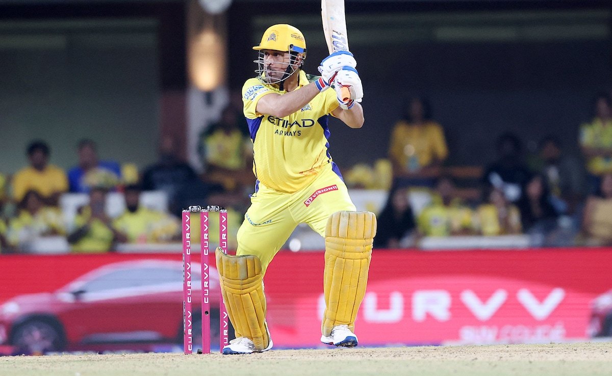 "CSK మద్దతు సిబ్బందికి ధైర్యం లేదు ...": మాజీ ఇండియా స్టార్ Ms ధోని గబ్బిలాల తరువాత 9 వ స్థానంలో నిలిచారు