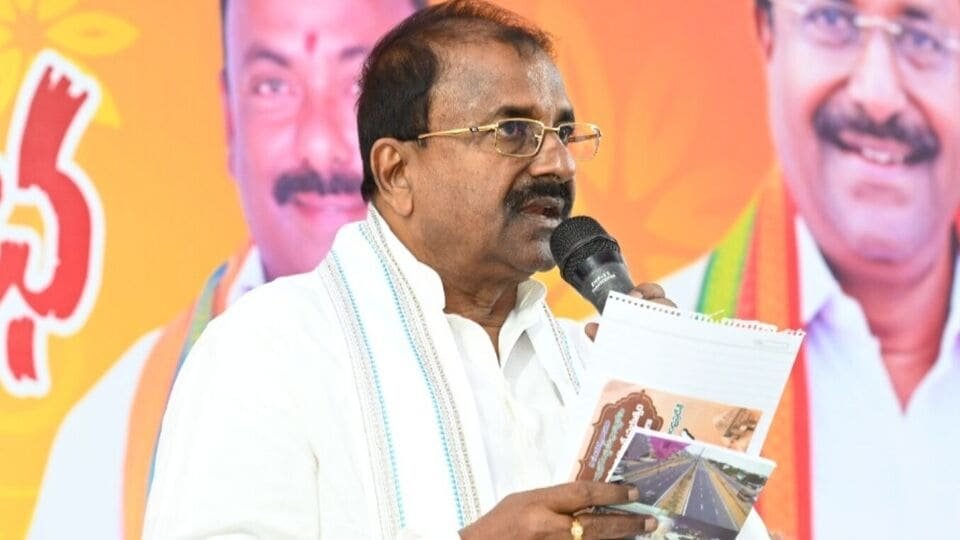 Mlc somu veerruaju: బీజేపీ ఎమ్మెల్సీ అభ్యర్థిగా సోము వీర్రాజు ఎంపిక ఎంపిక, నేడు నేడు నేడు