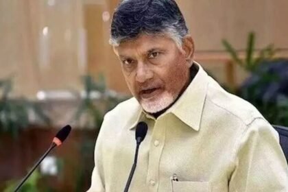 అంబేద్కర్ విగ్రహాన్ని అవమానించిన ఘటన ఘటన, బాధ్యులపై బాధ్యులపై కఠిన చర్యలకు సీఎం చంద్రబాబు ఆదేశాలు- ఆంధ్రప్రదేశ్ సిఎం చంద్రబాబు అంబేద్కర్ విగ్రహాన్ని అవమానించిన వారిపై కఠినమైన చర్యలను ఆదేశిస్తుంది, ఆంధ్ర ఆంధ్ర ప్రదేశ్