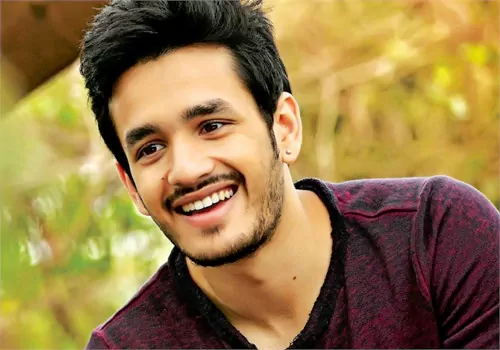 అఖిల్ కొత్త మూవీ మూవీ ఓటిటి డేట్ వచ్చేసింది..అక్కినేని ఫ్యాన్స్ ఫ్యాన్స్ లో జోష్