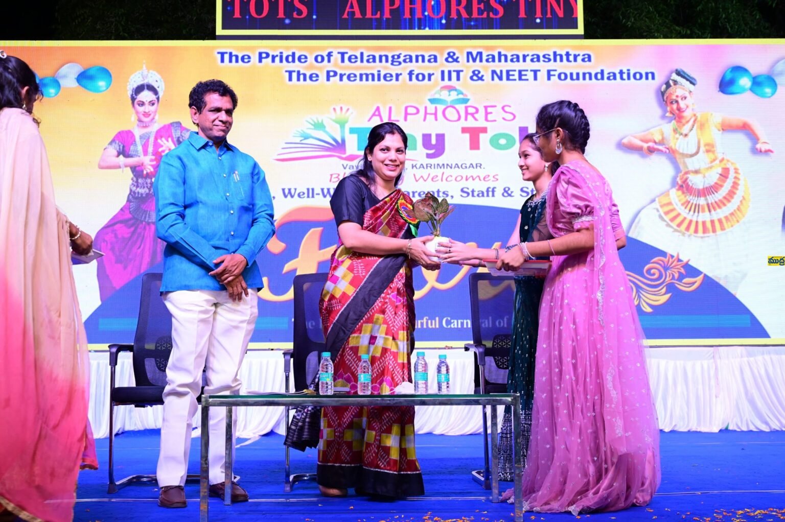 అల్ఫోర్స్ అల్ఫోర్స్ 'ఫ్లోరెంట్' వార్షికోత్సవ వార్షికోత్సవ వార్షికోత్సవ