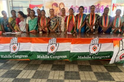 ఆమెకు పట్టం కట్టడం కట్టడం లో దే దే పై చేయి