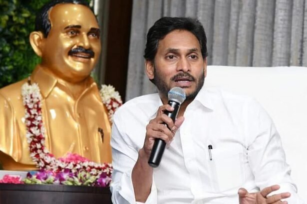 ఆసలు జగన్ ఏం ఏం చేస్తున్నారు .. సొంత సొంత పార్టీ నేతల్లో అసంతృప్తి అసంతృప్తి అసంతృప్తి ఇలాగైతే ఇలాగైతే ఇలాగైతే ఇలాగైతే ఇలాగైతే కష్టమే!