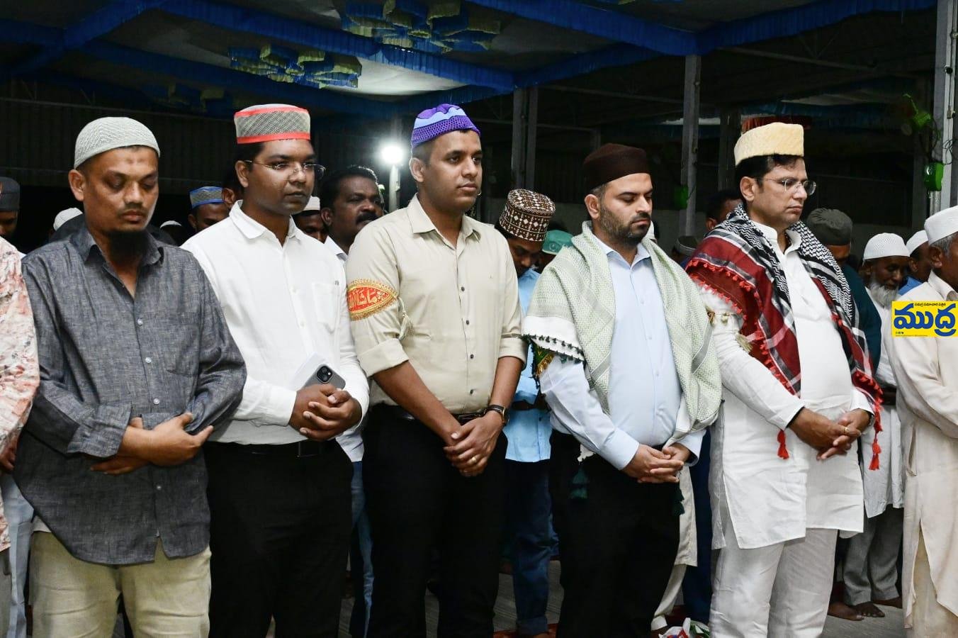 ఇఫ్తార్ విందులో పాల్గొన్న మంత్రి శ్రీధర్ బాబు